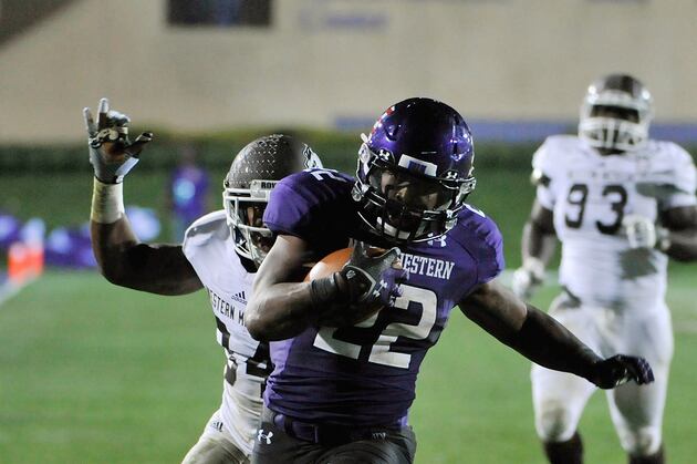 Green Rushes for 158 as Wildcats Top W. Michigan