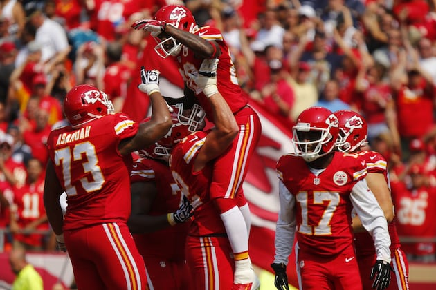Chiefs Ride Red-on-Red Unis to Win