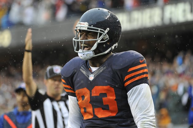 Martellus Bennett Has a Bruised Shoulder