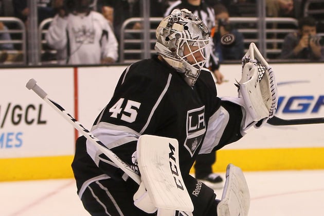 Flyers Split Squad Tops Maple Leafs in Shootout