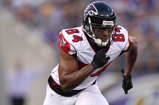 Dolphins Catch Break Against Injury-Slowed Falcons
