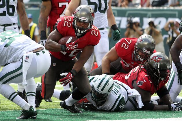 Patriots' Defense Focused on Doug Martin