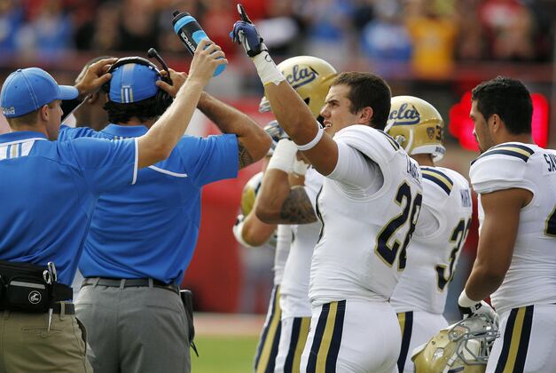 Headlines in the Bruin Twitterverse