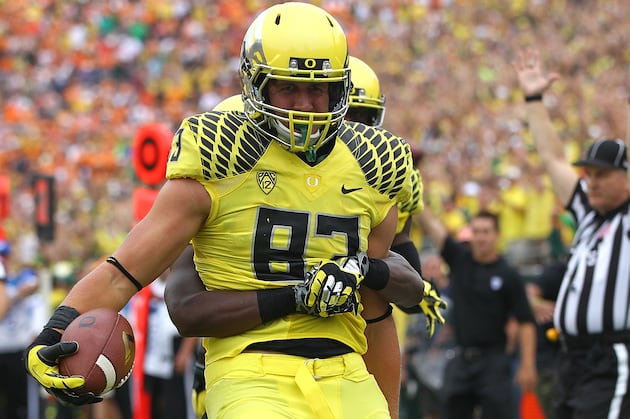 Young Ducks Discover UO's Speed Doesn't Slow Down, Even During a Bye Week