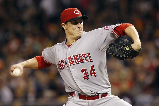 Reds Squander Early Lead in 4-2 Loss to Pirates