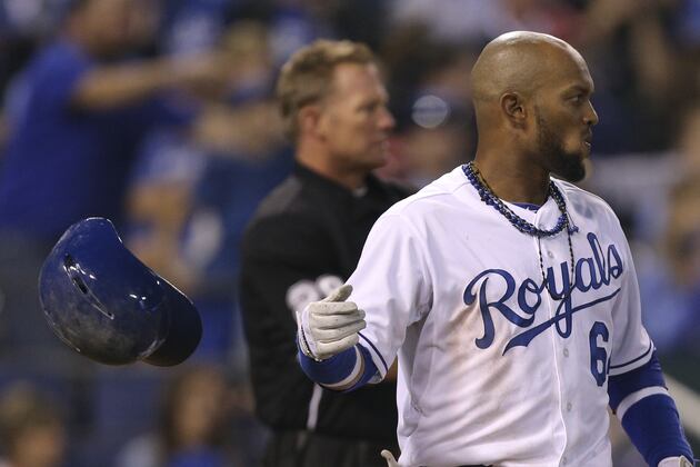 Royals' Postseason Hopes Take Major Hit in 3-1 Loss to Rangers