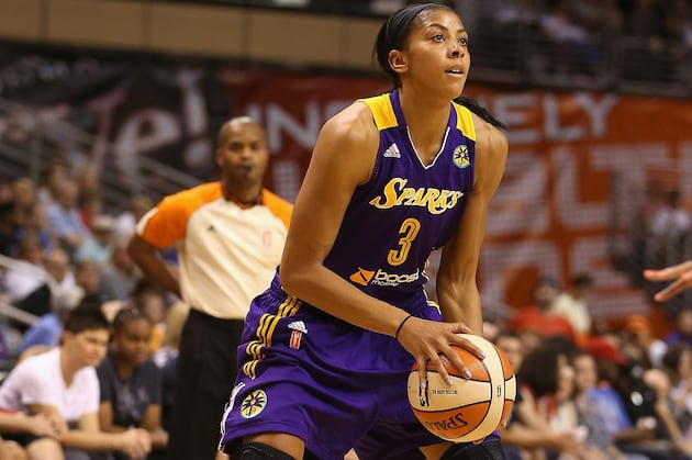 Sparks Beat Mercury 82-73 to Even WC Semis