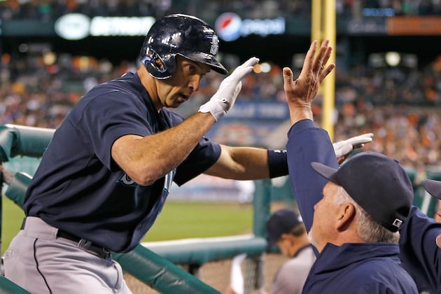 Raul Ibanez Hits 300th Career Home Run, Ties a Ted Williams' Record