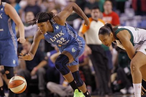 Lynx Sweep Past Seattle, into Conference Finals