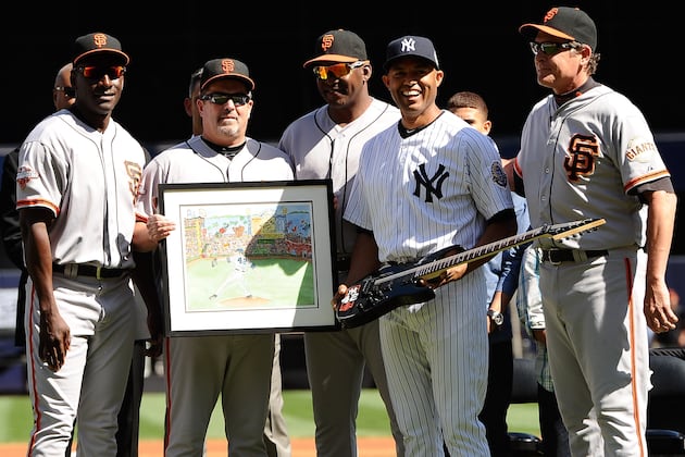 San Francisco Giants Give Mariano Rivera a Customized Guitar