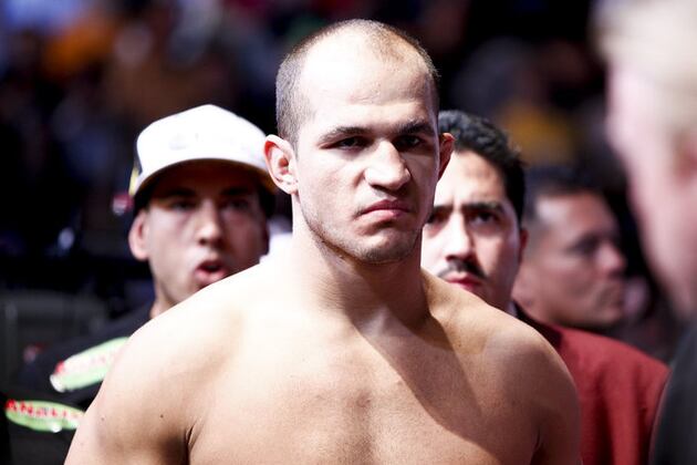 'Cigano' Signs Deal with Soccer Star Ronaldo Prior to UFC 166
