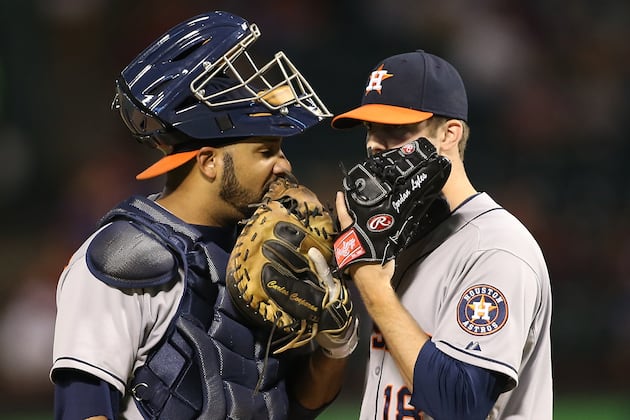Astros Can't Climb of Early Hole Versus Rangers