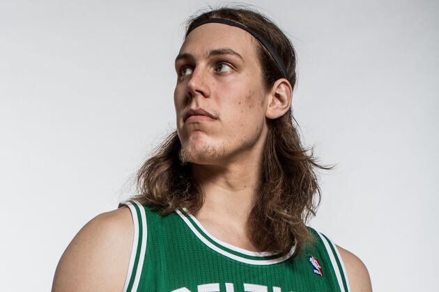 Sorry, Sunshine: Olynyk's Bruised Chin