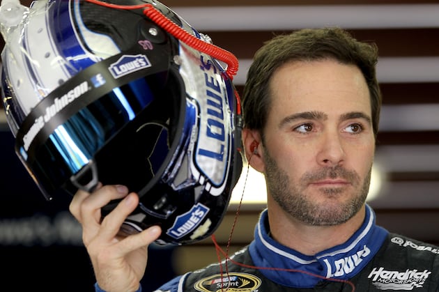 Jimmie Johnson, Kyle Busch Expected to Shine in Dover