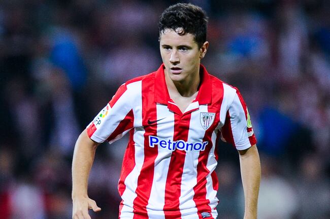 Hi-res-180873377-ander-herrera-of-athletic-club-looks-on-during-the-la_crop_north