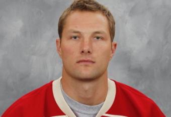 180977127-david-steckel-of-the-minnesota-wild-poses-for-his_crop_north