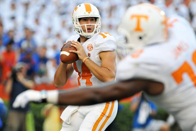 Hi-res-181483894-quarterback-justin-worley-of-the-tennessee-volunteers_crop_north