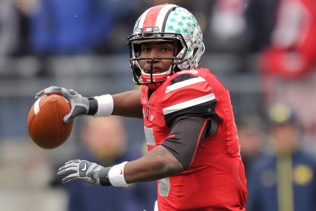 Hi-res-157079021-quarterback-braxton-miller-of-the-ohio-state-buckeyes_crop_north