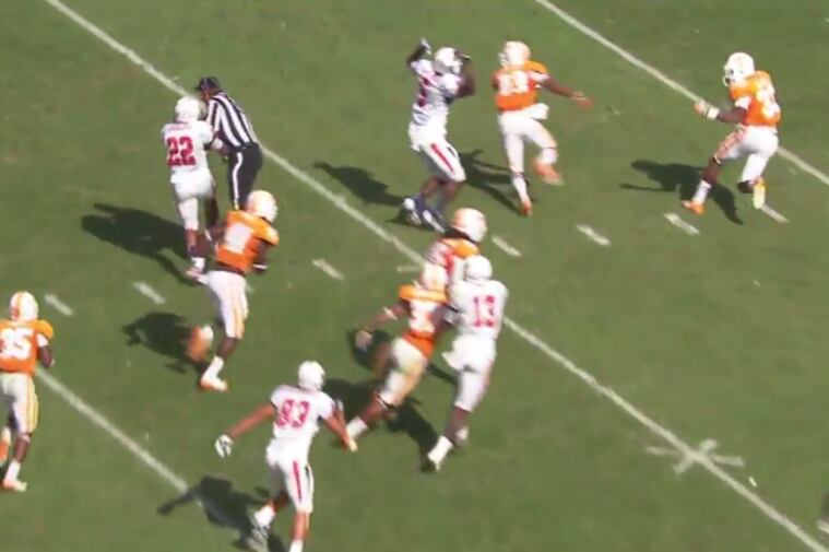 South Alabama RB Cris Dinham Runs over Referee on the Way to a 1st Down