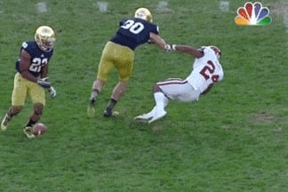 Notre Dame LB Ben Councell Ejected for Targeting vs. Oklahoma