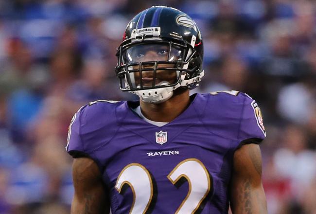 Hi-res-176920091-cornerback-jimmy-smith-of-the-baltimore-ravens-lines-up_crop_north