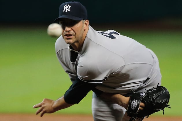 Pettitte Completes Career in Fitting Fashion