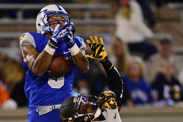 Nevada 45, Air Force 42