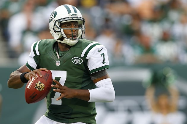 Geno Smith Is Rapidly Becoming a Turnover Machine Like Mark Sanchez