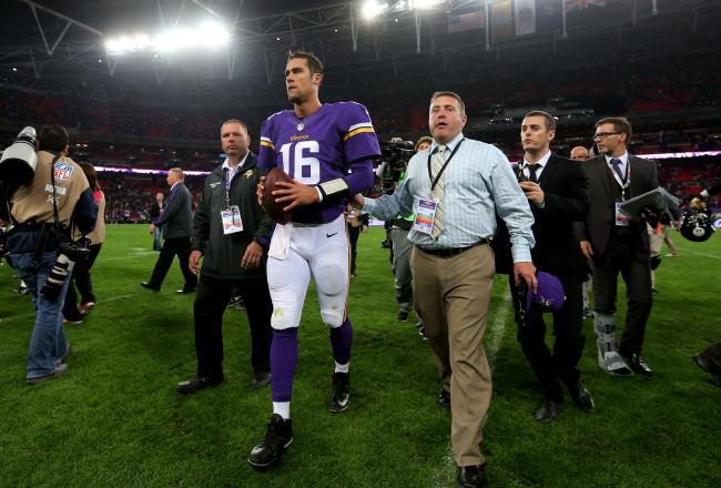 Hi-res-182322359-quarterback-matt-cassel-of-the-minnesota-vikings-looks_crop_north