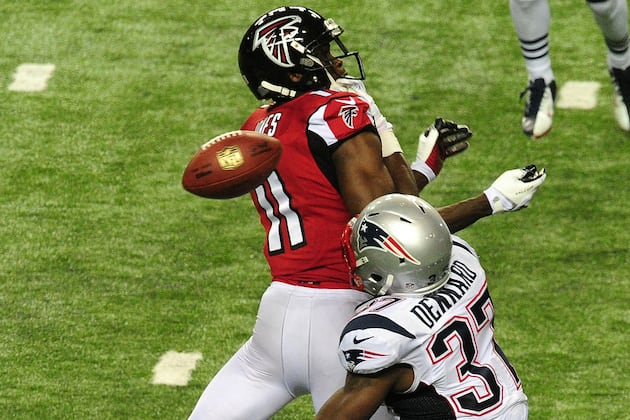 Patriots Withstand Rally to Down Falcons, 30-23