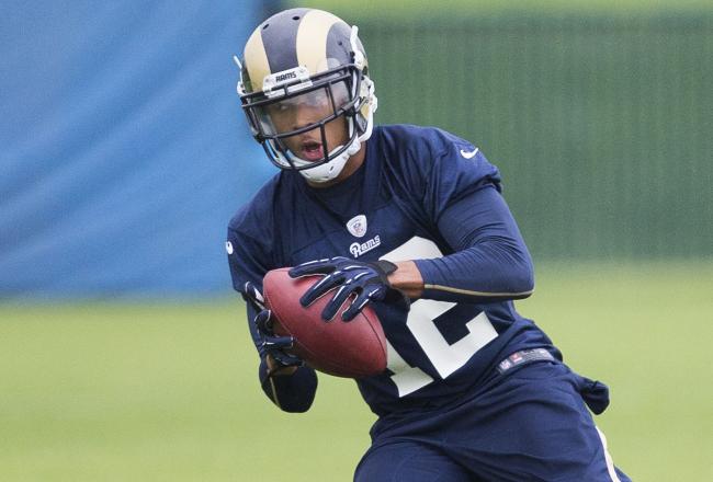 Hi-res-168524312-stedman-bailey-of-the-st-louis-rams-catches-the-ball_crop_north