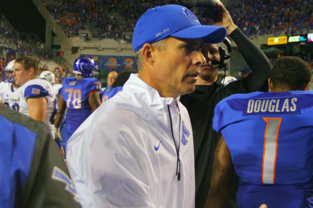 Report: Boise State Coach Chris Petersen 'Looking for a Change'?