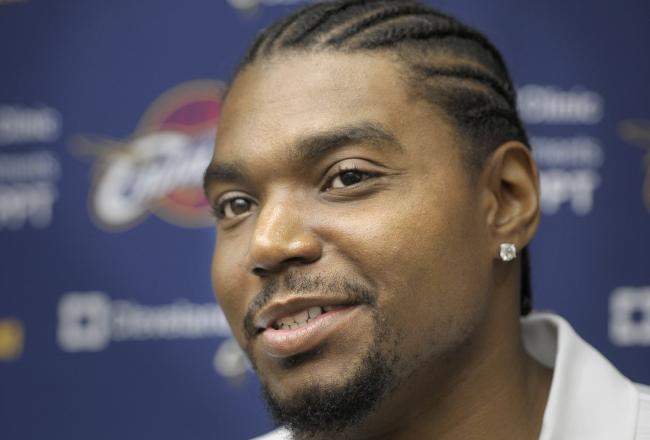 Hi-res-174244641-andrew-bynum-is-introduced-as-a-new-addition-to-the_crop_north