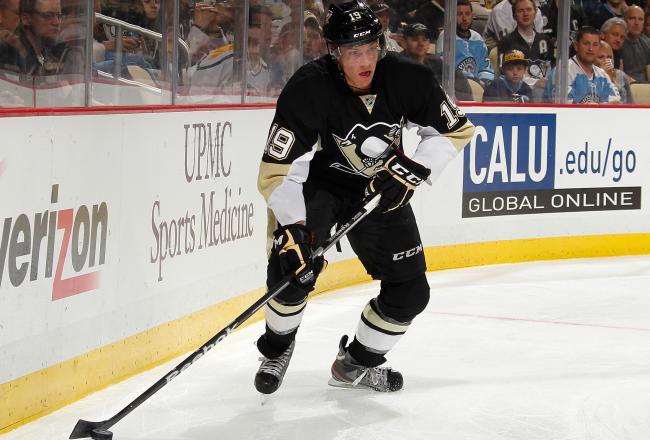 Hi-res-167548670-beau-bennett-of-the-pittsburgh-penguins-controls-the_crop_north