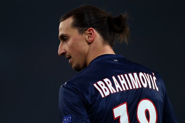 Hi-res-165337400-zlatan-ibrahimovic-of-paris-saint-germain-looks-on_crop_north
