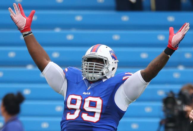 Hi-res-153115757-marcell-dareus-of-the-buffalo-bills-celebrates-his-sack_crop_north