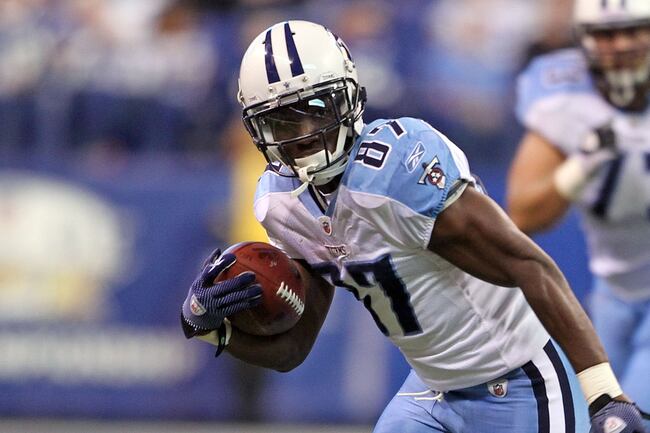 Hi-res-136069535-lavelle-hawkins-of-the-tennessee-titans-runs-with-the_crop_north