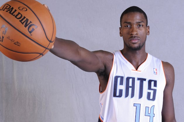 Price Working to Fix Kidd-Gilchrist's Jumper