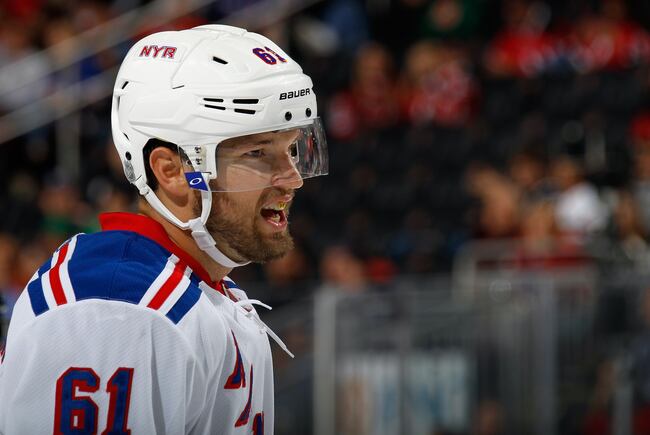 Hi-res-180803523-rick-nash-of-the-new-york-rangers-speaks-to-the-referee_crop_north