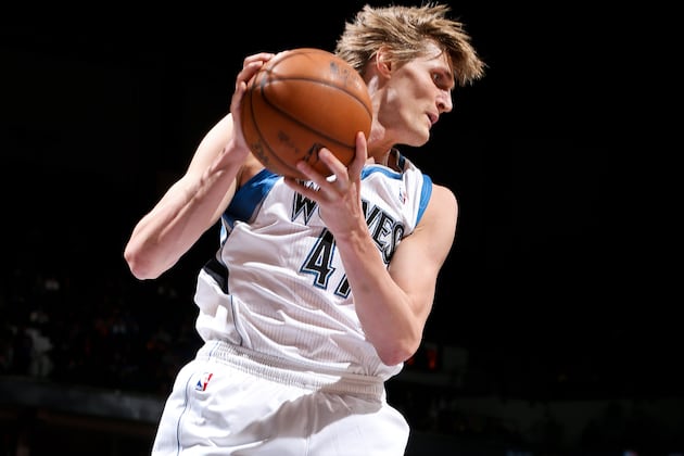 Nets' Kirilenko Sacrificing Cash for Title Chase