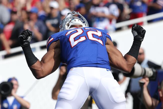 Hi-res-182305757-fred-jackson-of-the-buffalo-bills-celebrates-his_crop_north