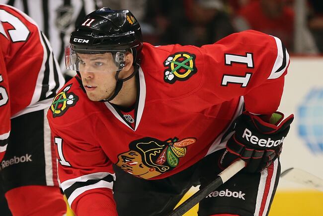 Hi-res-182596262-jeremy-morin-of-the-chicago-blackhawks-waits-for-a-face_crop_north
