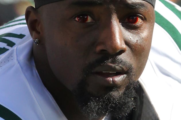 Santonio Holmes Fires Back, Rips Media