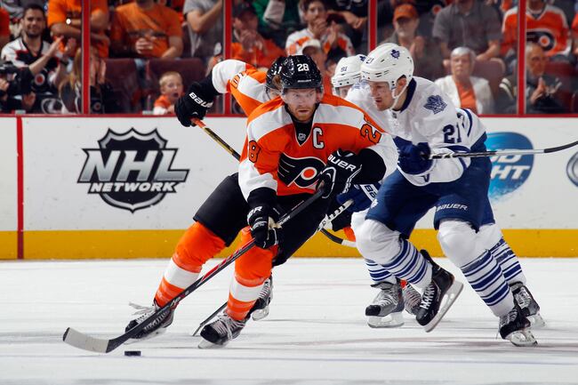 Hi-res-182996278-claude-giroux-of-the-philadelphia-flyers-skates-against_crop_north
