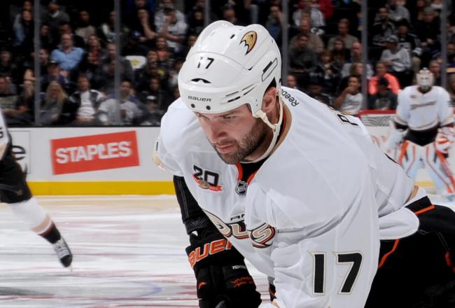 Hi-res-182618758-dustin-penner-of-the-anaheim-ducks-skates-with-the-puck_crop_north