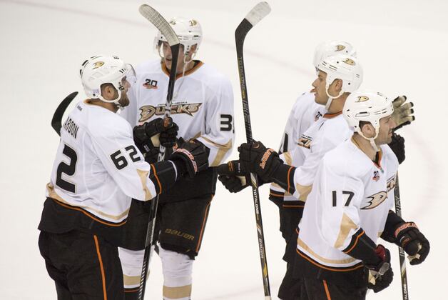 Ducks Score with 5 Seconds Left in OT, Top Wild