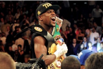 Mayweather Visits Miami Heat, Delivers Message