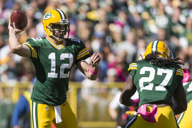 Packers Even Record in Dominant Fashion
