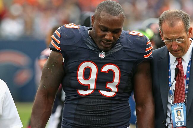 Hi-res-183478616-nate-collins-of-the-chicago-bears-walks-to-the-locker_crop_north