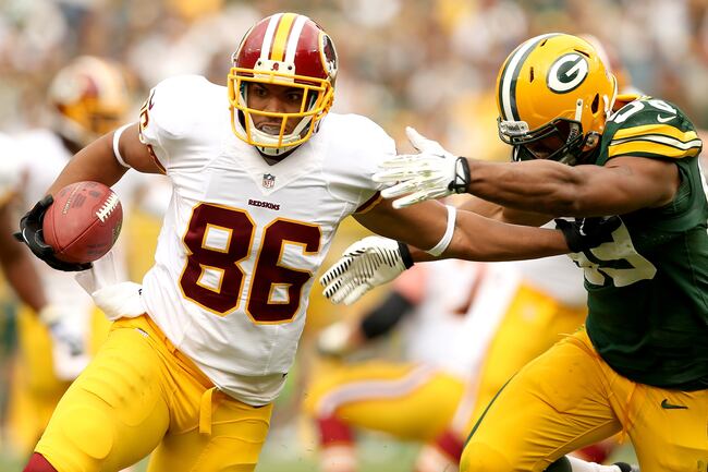 Hi-res-180653509-jordan-reed-of-the-washington-redskins-carries-the-ball_crop_north